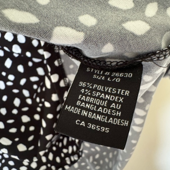 Erin Blair Loose Fitting Blouse - Picture 5 of 7